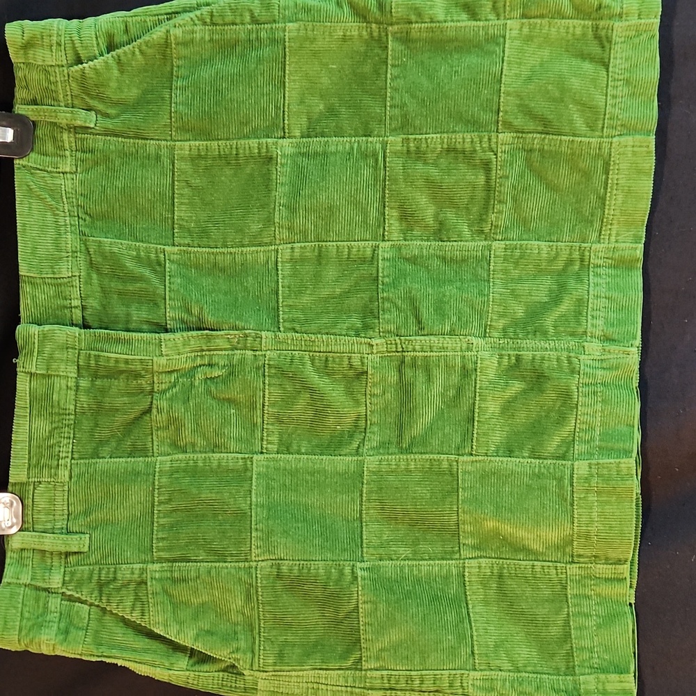 Ann Taylor Loft corduroy denim skirt. Bright green size 8